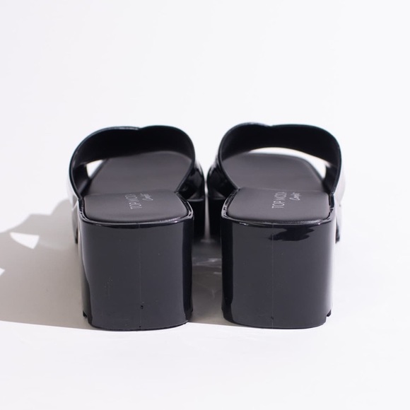 Black Jelly Shiny Platform Sandals Size 8 - Picture 3 of 6